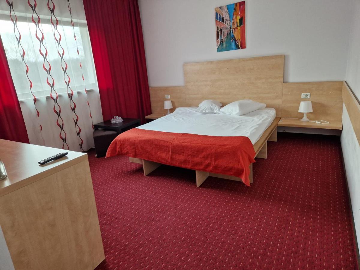 Pensiunea Carpe Diem Râmnicu Vâlcea المظهر الخارجي الصورة