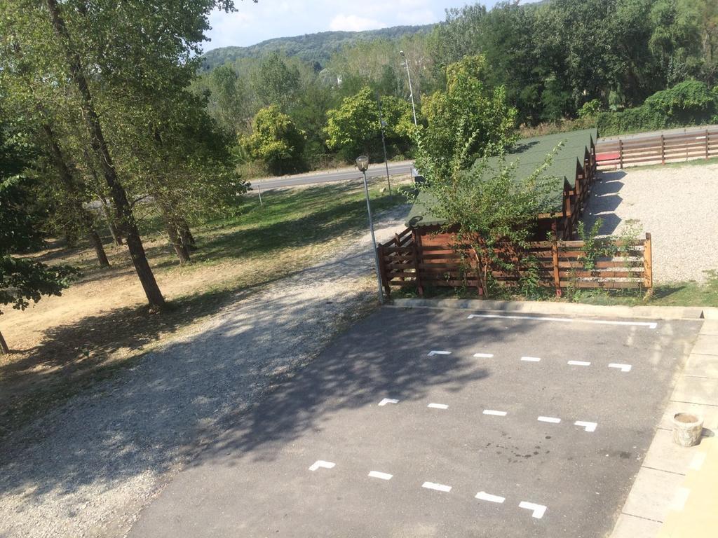 Pensiunea Carpe Diem Râmnicu Vâlcea المظهر الخارجي الصورة