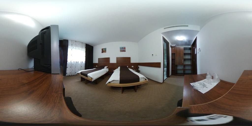 Pensiunea Carpe Diem Râmnicu Vâlcea المظهر الخارجي الصورة
